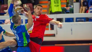 Srbija na startu protiv Španije/Foto: 