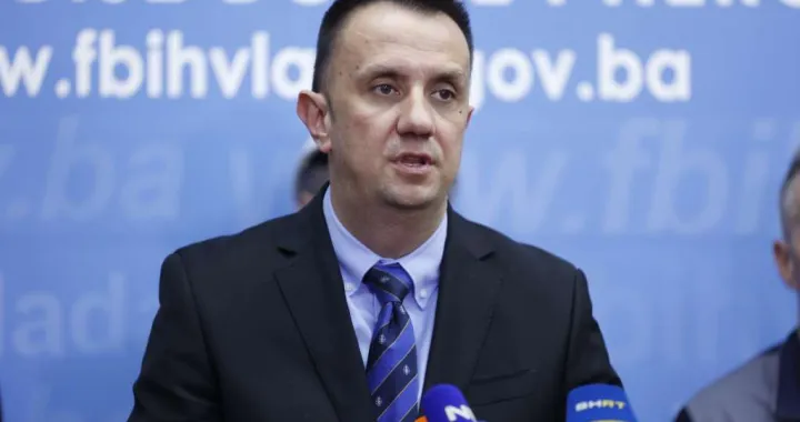 Vedran Lakić, ministar energije, rudarstva i industrije FBiH, press konferencija/Muhamed Hadžibegić