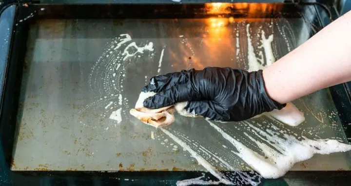 Staklo na rerni sija kao novo/Pinterest