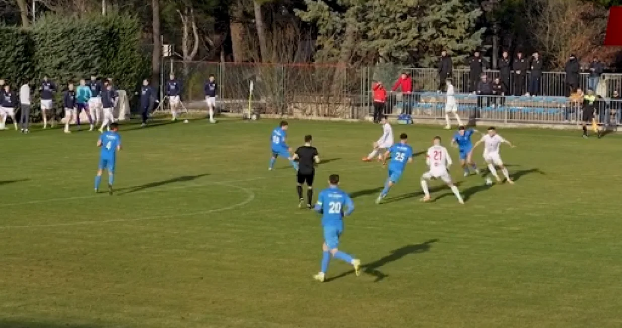 Majstorski pogodak Marijana Ćavara/Foto: 