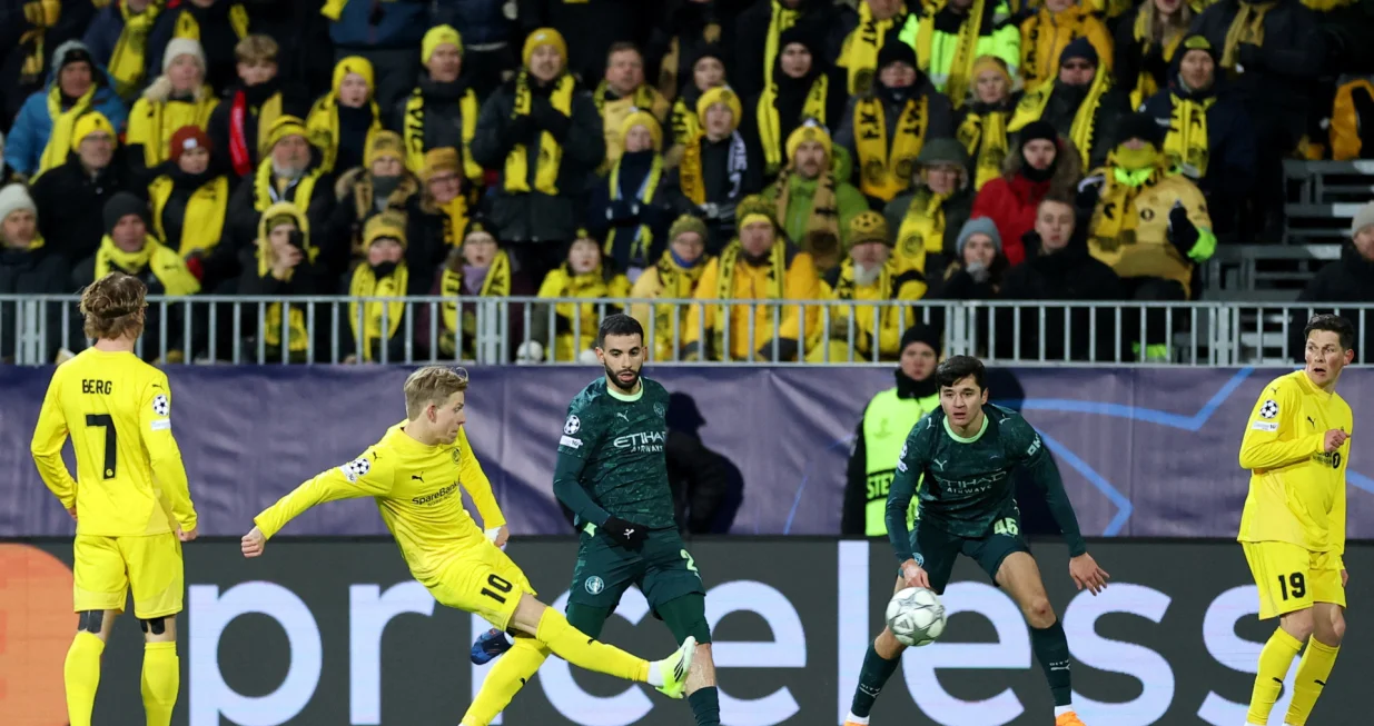 Soccer Football - UEFA Champions League - Bodo/Glimt v Manchester City - Aspmyra Stadion, Bodo, Norway - January 20, 2026 Bodo/Glimt's Jens Hauge hits the bar Action Images via Reuters/Andrew Boyers/Foto: Andrew Boyers