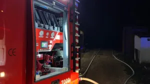 Intervenirali vatrogasci/Crna-hronika/