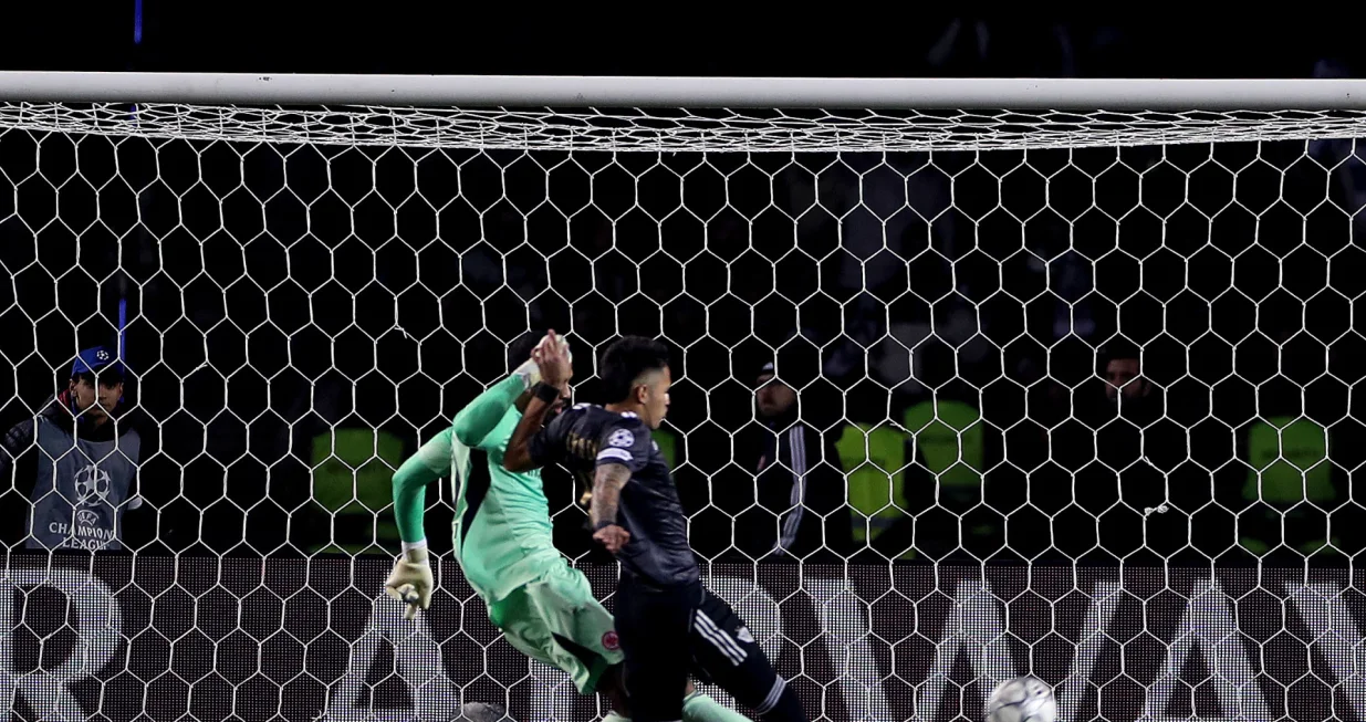 Soccer Football - UEFA Champions League - Qarabag v Eintracht Frankfurt - Tofiq Bahramov Stadium, Baku, Azerbaijan - January 21, 2026 Qarabag's Camilo Duran scores their first goal REUTERS/Aziz Karimov/Foto: Aziz Karimov