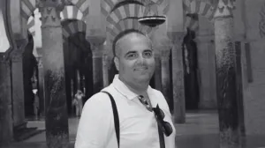 Adi Stambol/Društvene Mreže