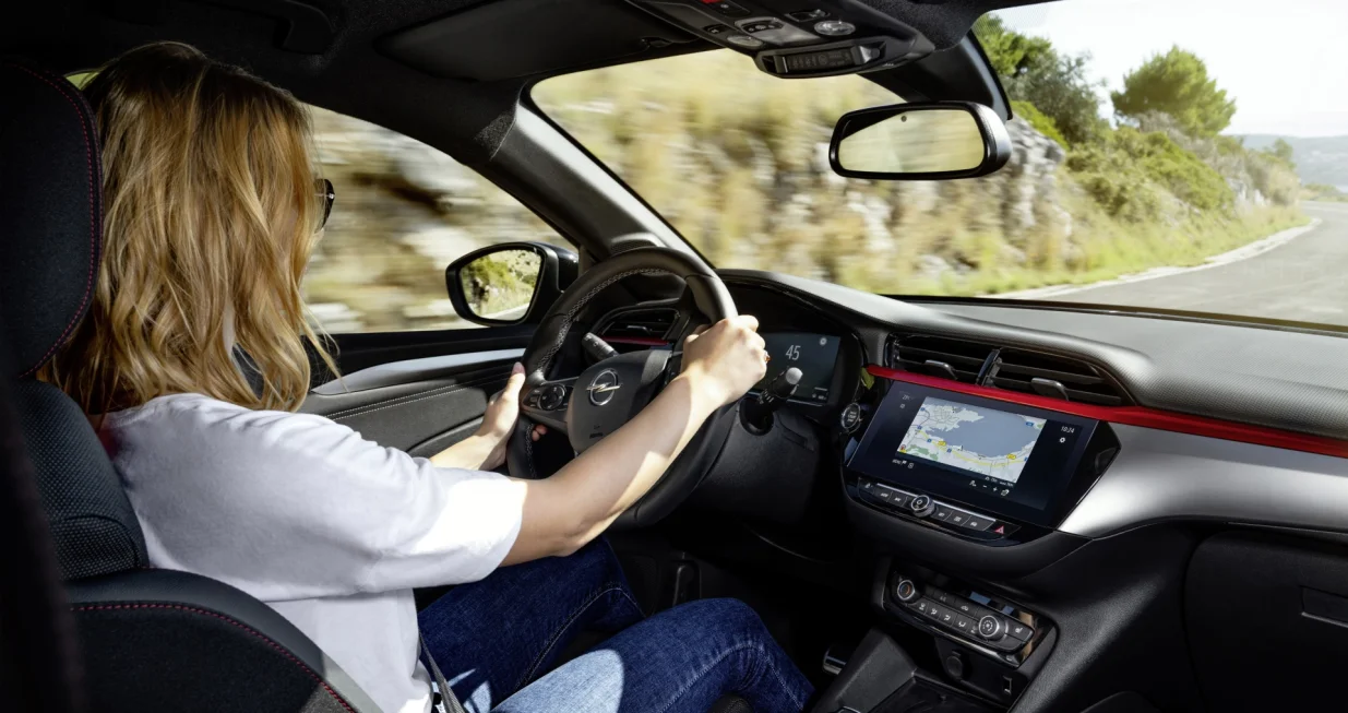 Opel CorsaNjemačka javnost i dalje je skeptična prema električnim automobilima. Podaci najnovijih istraživanja javnog mnjenja ne idu u prilog tranziciji sa klasičnih pogonskih rje&scaron;enja na električna, jer ih većina kupaca ne želi&hellip;&nbsp;adfhadfhad/