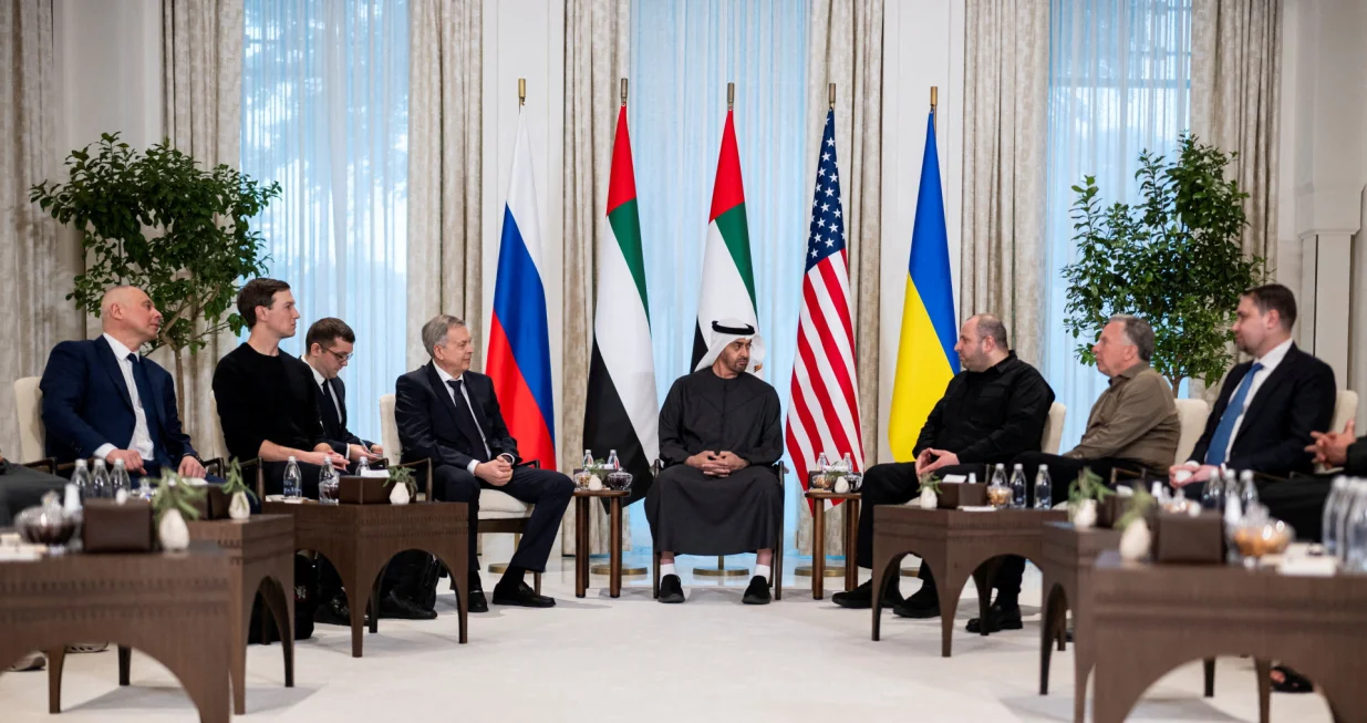 President of the United Arab Emirates Sheikh Mohamed bin Zayed Al Nahyan receives the heads of delegations participating in the UAE hosted trilateral talks between the United States, Russia and Ukraine, Director of the Office of the President of Ukraine Kirill Budanov, United States Special Envoy Steve Witkoff, Secretary of the National Security and Defense Council of Ukraine Rustem Umerov, Chief of the Main Directorate of the General Staff of the Russian Armed Forces Igor Kostyukov, and Jared Kushner at Al Shati Palace in Abu Dhabi, United Arab Emirates, January 23, 2026. Hamad Al Kaabi/UAE Presidential Court/Handout via REUTERS THIS IMAGE HAS BEEN SUPPLIED BY A THIRD PARTY  TPX IMAGES OF THE DAY/Hamad Al Kaabi/uae Presidential