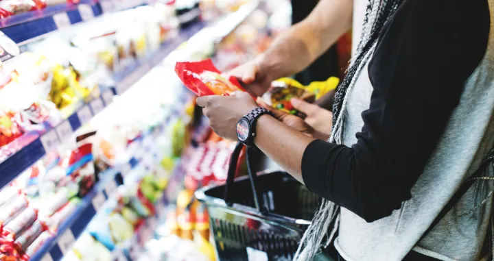 kupovina, trgovina, u&scaron;tede/Freepik