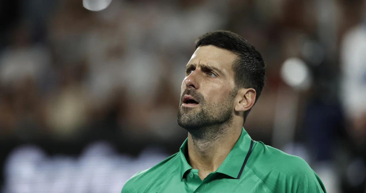 Tennis - Australian Open - Melbourne Park, Melbourne, Australia - January 24, 2026 Serbia's Novak Djokovic reacts during his third round match against Netherlands' Botic van de Zandschulp REUTERS/Tingshu Wang/Foto: Tingshu Wang