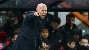 Soccer Football - Premier League - AFC Bournemouth v Liverpool - Vitality Stadium, Bournemouth, Britain - January 24, 2026 Liverpool manager Arne Slot reacts Action Images via Reuters/Matthew Childs EDITORIAL USE ONLY. NO USE WITH UNAUTHORIZED AUDIO, VIDEO, DATA, FIXTURE LISTS, CLUB/LEAGUE LOGOS OR 'LIVE' SERVICES. ONLINE IN-MATCH USE LIMITED TO 120 IMAGES, NO VIDEO EMULATION. NO USE IN BETTING, GAMES OR SINGLE CLUB/LEAGUE/PLAYER PUBLICATIONS. PLEASE CONTACT YOUR ACCOUNT REPRESENTATIVE FOR FURTHER DETAILS../Foto: Matthew Childs
