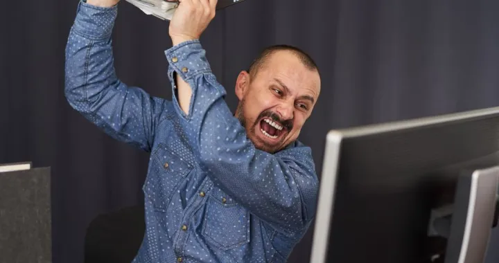 Ljudi koji su pročitali oglas su se razbjesnili/Ilustracija