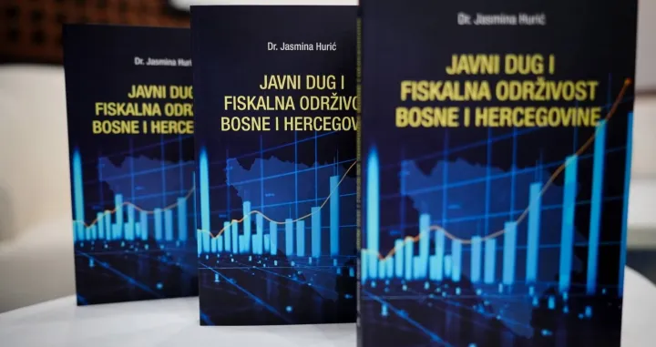 Knjiga Javni dug i fiskalna održivost Bosne i Hercegovine autorice dr. Jasmine Hurić/
