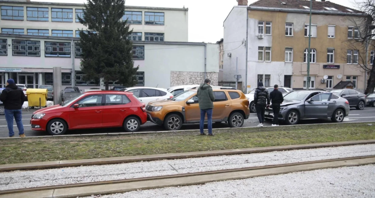 Pričinjena materijalna &scaron;tete/D. Deljo/Oslobođenje/