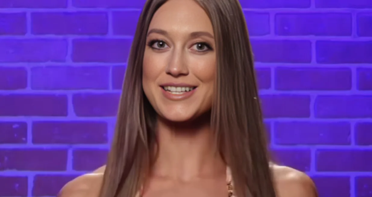 Jedna od reporterki The Bikini Reporta/X