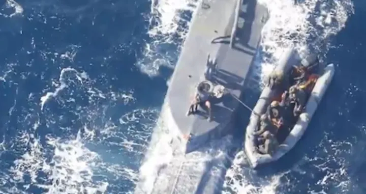 Plovilo potonulo/Printscreen/X.com//