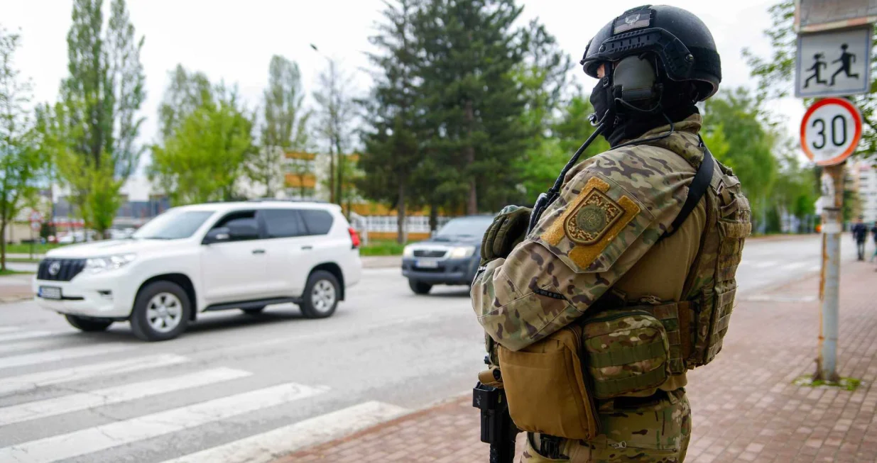 MUP RS, SAJ, specijalci čuvaju Milorada Dodika, specijalci ispred Univerziteta u Istočnom Sarajevu/Damir Deljo