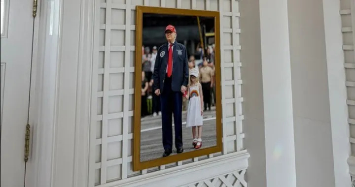 Trump sa unukom, nova fotografija u Bijeloj kući/X