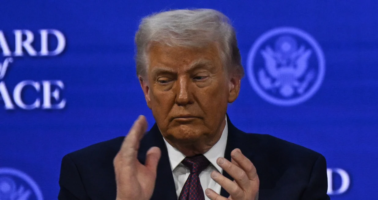 DAVOS, &Scaron;VICARSKA - 22. JANUAR: Ceremonija potpisivanja Povelje o miru za Gazu u okviru 56. Svjetskog ekonomskog foruma u Davosu, &Scaron;vicarska, 22. januara 2026. godine. (Harun &Ouml;zalp - Anadolu Agency)/