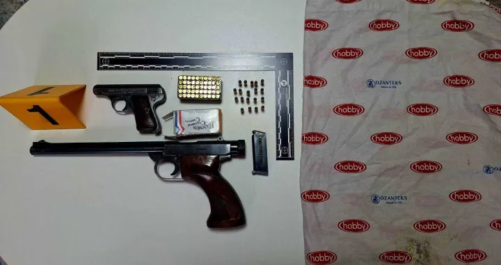 OduzetI droga i oružje/MUP KS/