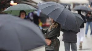 Novembar vrijeme hladno i kišno/Senad Gubelić