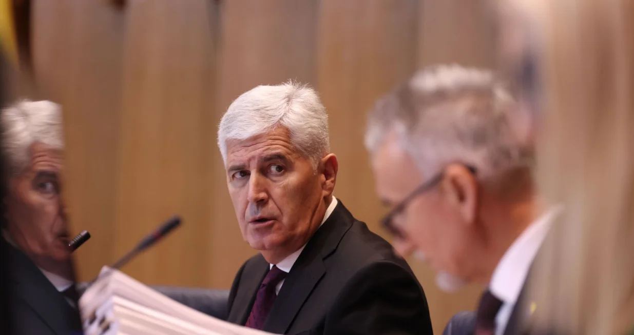 Dom naroda Parlamentarne skup&scaron;tine Bosne i Hercegovine/Fena