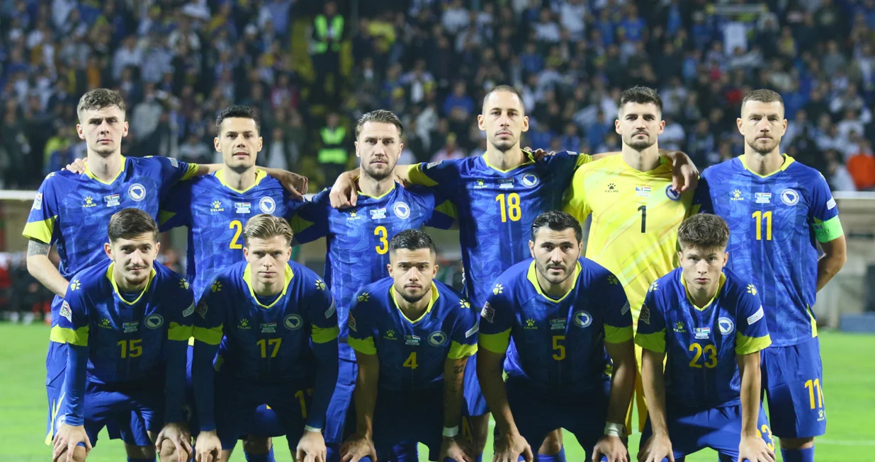 BiH - MađarskaNikola VasiljJusuf GazibegovićNikola KatićErmin BičakčićSead Kola&scaron;inacArmin GigovićBenjamin TahirovićEsmir BajraktarevićHaris HajradinovićDženis BurnićEdin Džeko/Foto: Muhamed Tunovic