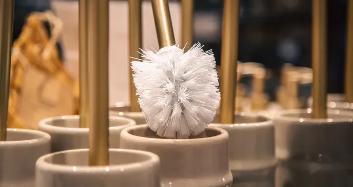 Či&scaron;ćenje nikad nije bilo lak&scaron;e/Free Pik