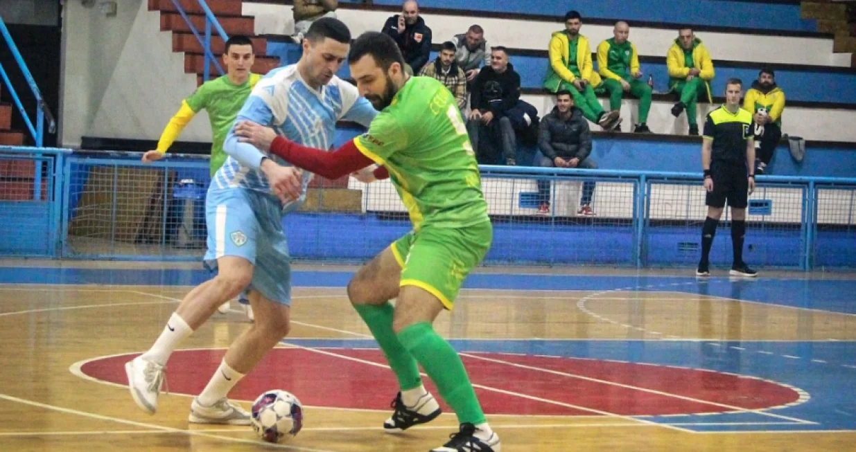 Stefan Spasić i Marijo AladžićFC Akademac - KMF Loznica Grad/Foto: 