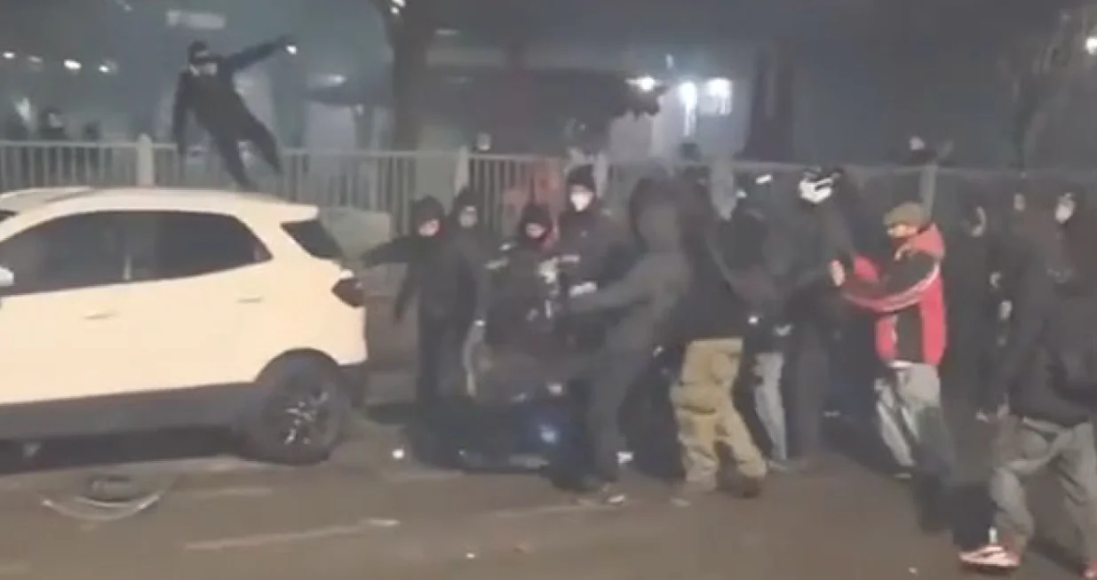 Torino, demonstracije, neredi, Italija/Prtsc