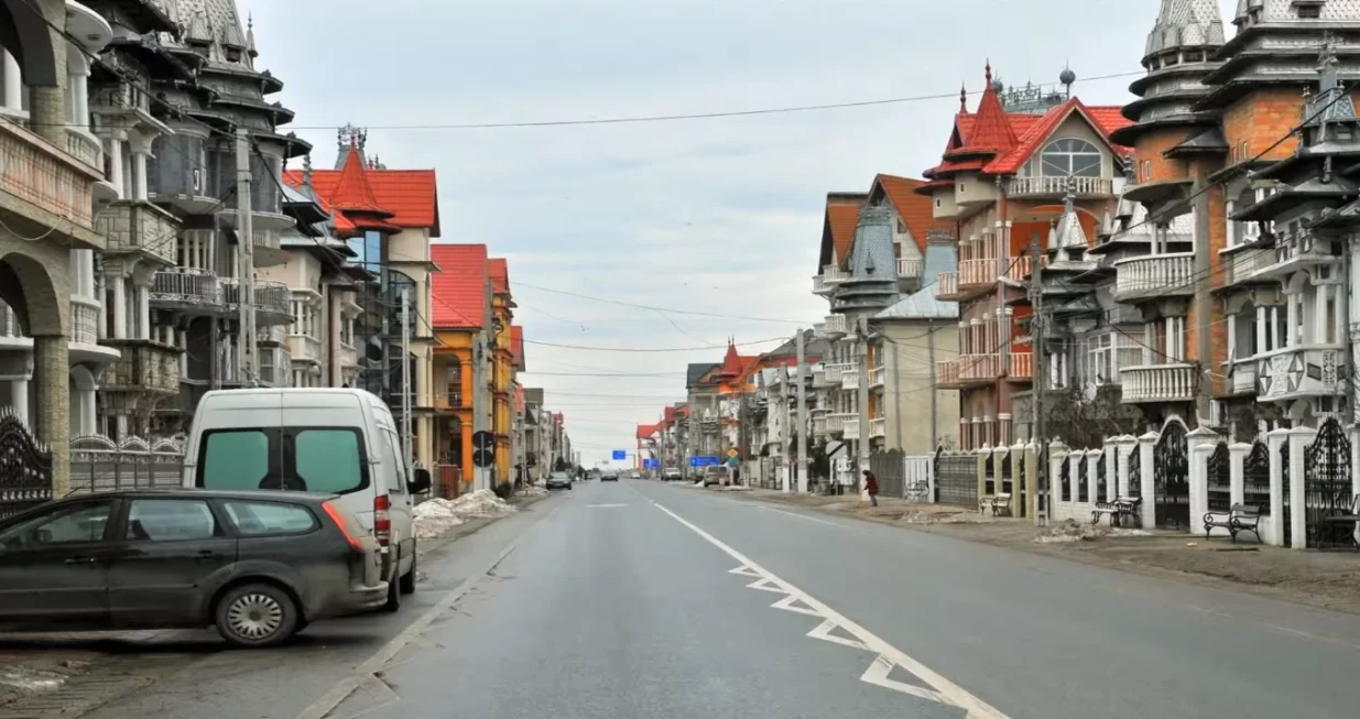 Ovo je najbogatije selo na Balkanu, stoji palača do palače/Screenshot