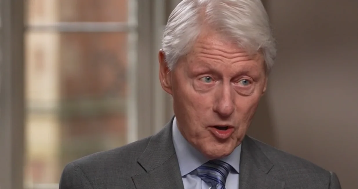 Bill Clinton/Screenshot/