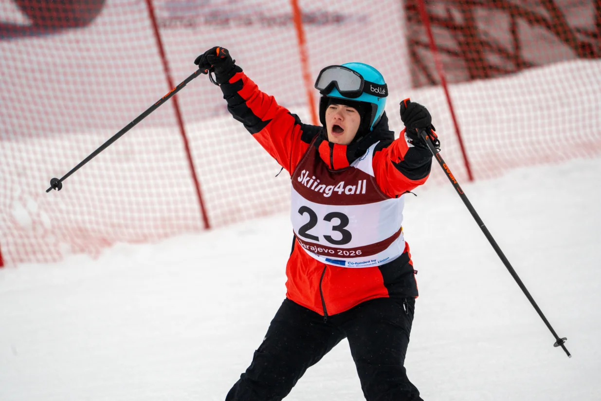 Na Bjela&scaron;nici održana prva inkluzivna skija&scaron;ka utrka "Skiing4all Sarajevo 2026"/Foto: 