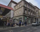 Obru&scaron;ila se fasada kod pijace Markale u Sarajevu/Amina Bijelonja Muminović