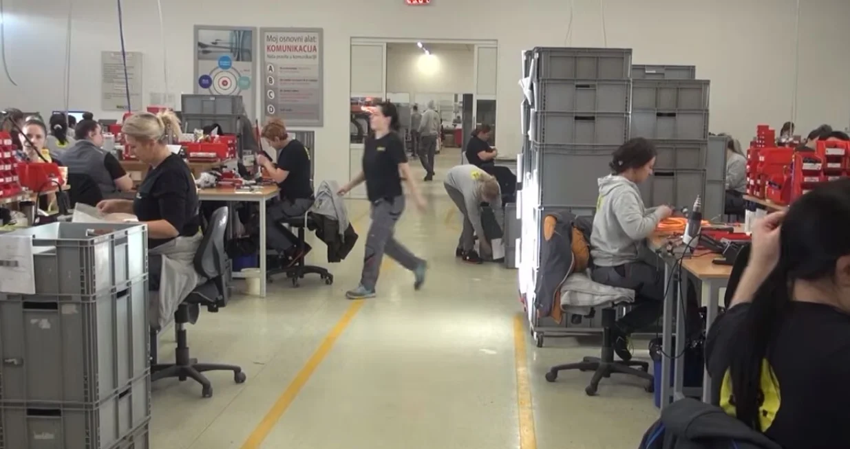 usora, povratak ljudi, vi&scaron;e radnih mjesta nego radnika/Screenshot