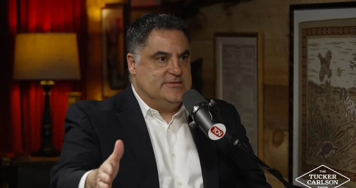 Cenk Uygur gostovao je u podcastu kod američkog novinara Tuckera Carlsona/Screenshot