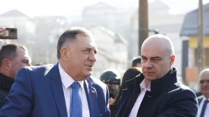 Milorad Dodik stigao na ročište, Sud BiH, Dodikove pristalice/Damir Deljo