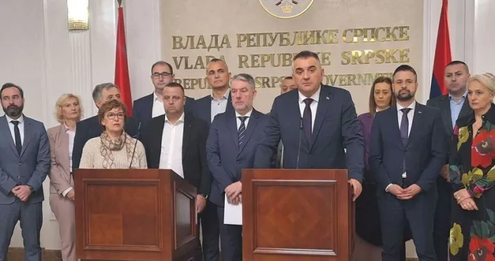 vlada rs 1/Sanja ДђukiД&Dagger;