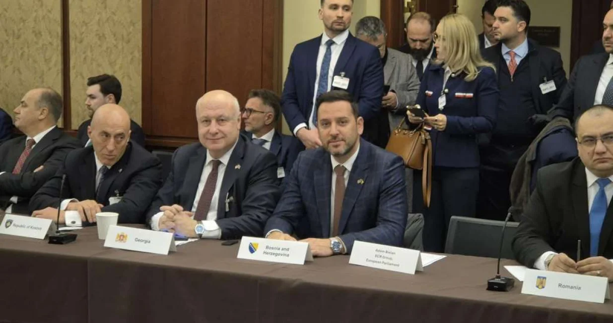 Direktor IDDEEA-e na forumu u Washingtonu: Digitalni identitet strate&scaron;ka infrastruktura države/