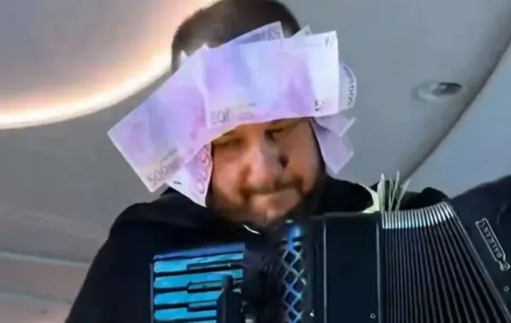 Borko Radivojević, srbijanski harmonika&scaron;/Prtsc