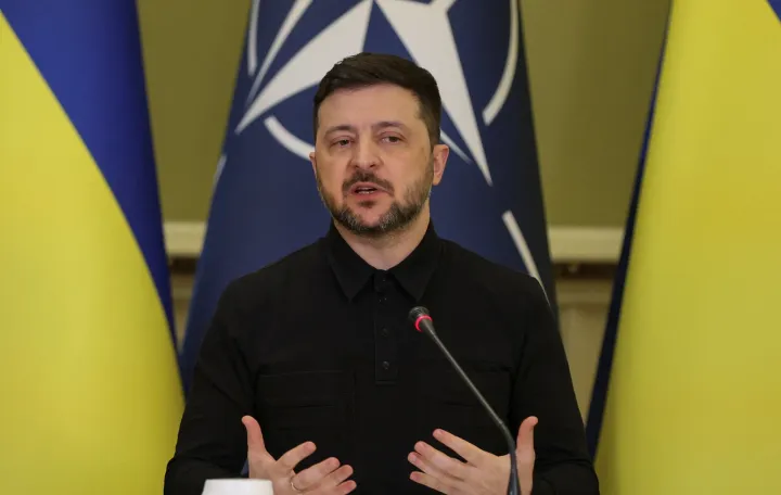 Ukraine's President Volodymyr Zelenskiy speaks to the media during a joint press conference with NATO Secretary General Mark Rutte (not pictured), amid Russia's attack on Ukraine, in Kyiv, Ukraine February 3, 2026. REUTERS/Anatolii Stepanov/Anatolii Stepanov