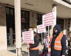 Protesti grupe pacijenata o&scaron;tećenih zatvaranjem klinike northwestern medical center u sarajevu ispred higijenskog zavoda/Senad Gubelić