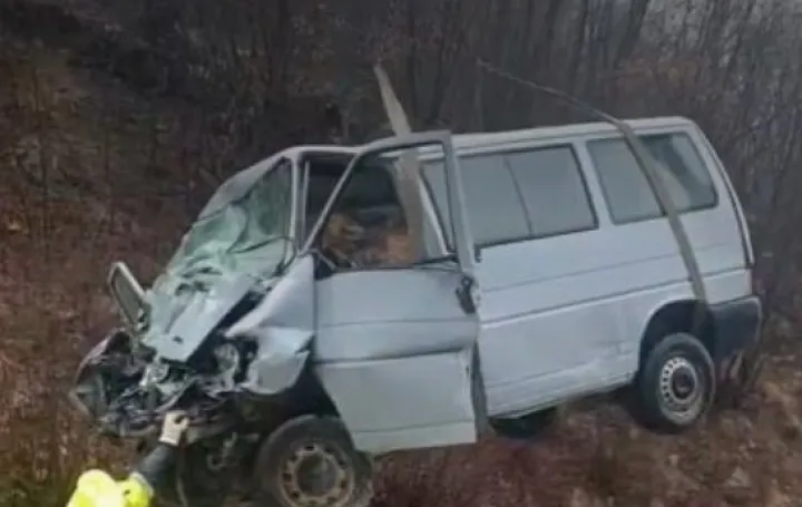 Uni&scaron;tena vozila/Crna-hronika/