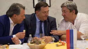 Perović, Dodik i Serdarov/