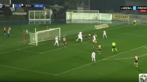 Peco zatresao mrežu domaćih/Foto: 