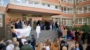 Protesti zaposlenika na Stomatološkom fakultetu UNSA/Damir Deljo