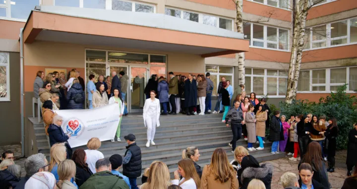 Protesti zaposlenika na Stomatolo&scaron;kom fakultetu UNSA/Damir Deljo