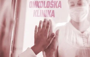 Zolj-Balenović opisuje snažno i emotivno iskustvo boravka na Onkolo&scaron;koj klinici, gdje se susreću strah, neizvjesnost i ogromna unutra&scaron;nja snaga ljudi koji se bore s te&scaron;kom bole&scaron;ću. On posebno ističe solidarnost među pacijentima i humanost medicinskog osoblja koje svojim odnosom ublažava najteže trenutke i vraća dostojanstvo onima koji prolaze kroz liječenje. Poruka teksta je da ljubav, podr&scaron;ka i prisutnost uz oboljele mogu nadjačati tamu bolesti i učiniti njihove dane podno&scaron;ljivijim./Benjamin Krnić