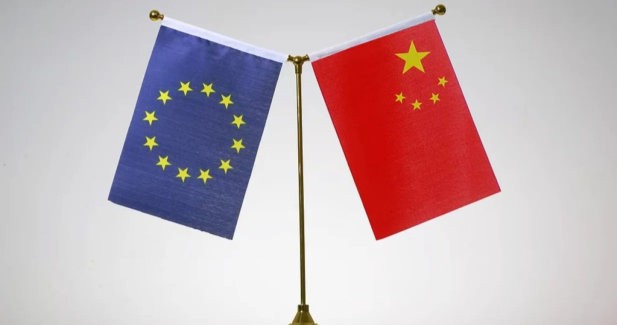 kina, evropska unija, zastave/