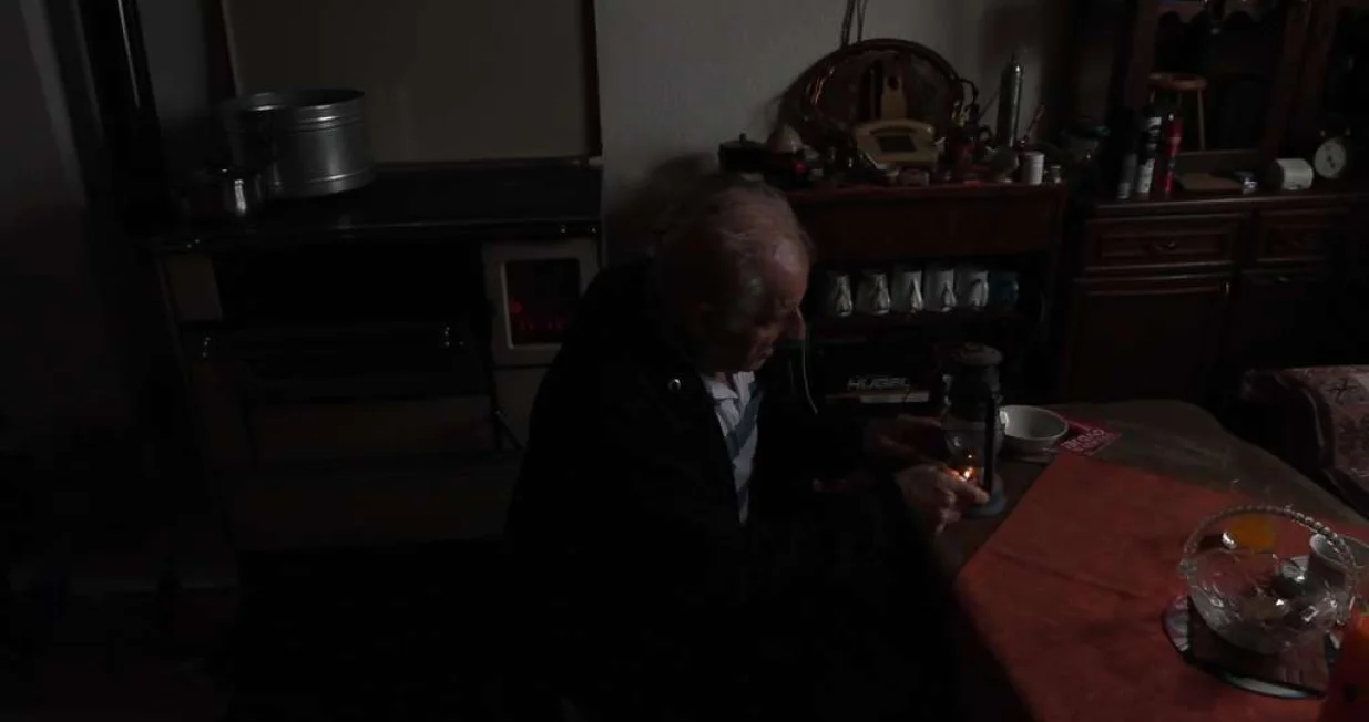 Bo&scaron;njački povratnici u četiri sela kod Foče duže od 30 godina nakon rata čekaju na uvođenje električne enrergije./