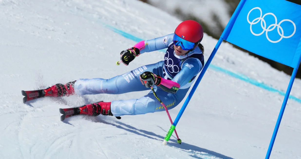 Milano Cortina 2026 Olympics - Alpine Skiing - Women's Giant Slalom Run 1 - Tofane Alpine Skiing Centre, Belluno, Italy - February 15, 2026. Elvedina Muzaferija of Bosnia and Herzegovina in action during her first run in the Women's Giant Slalom REUTERS/Aleksandra Szmigiel/Foto: Aleksandra Szmigiel