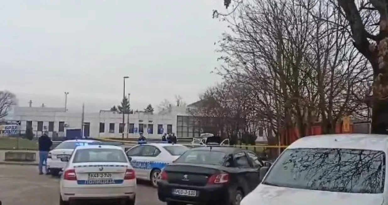 Policija na mjestu događaja/Printscreen/X.com/